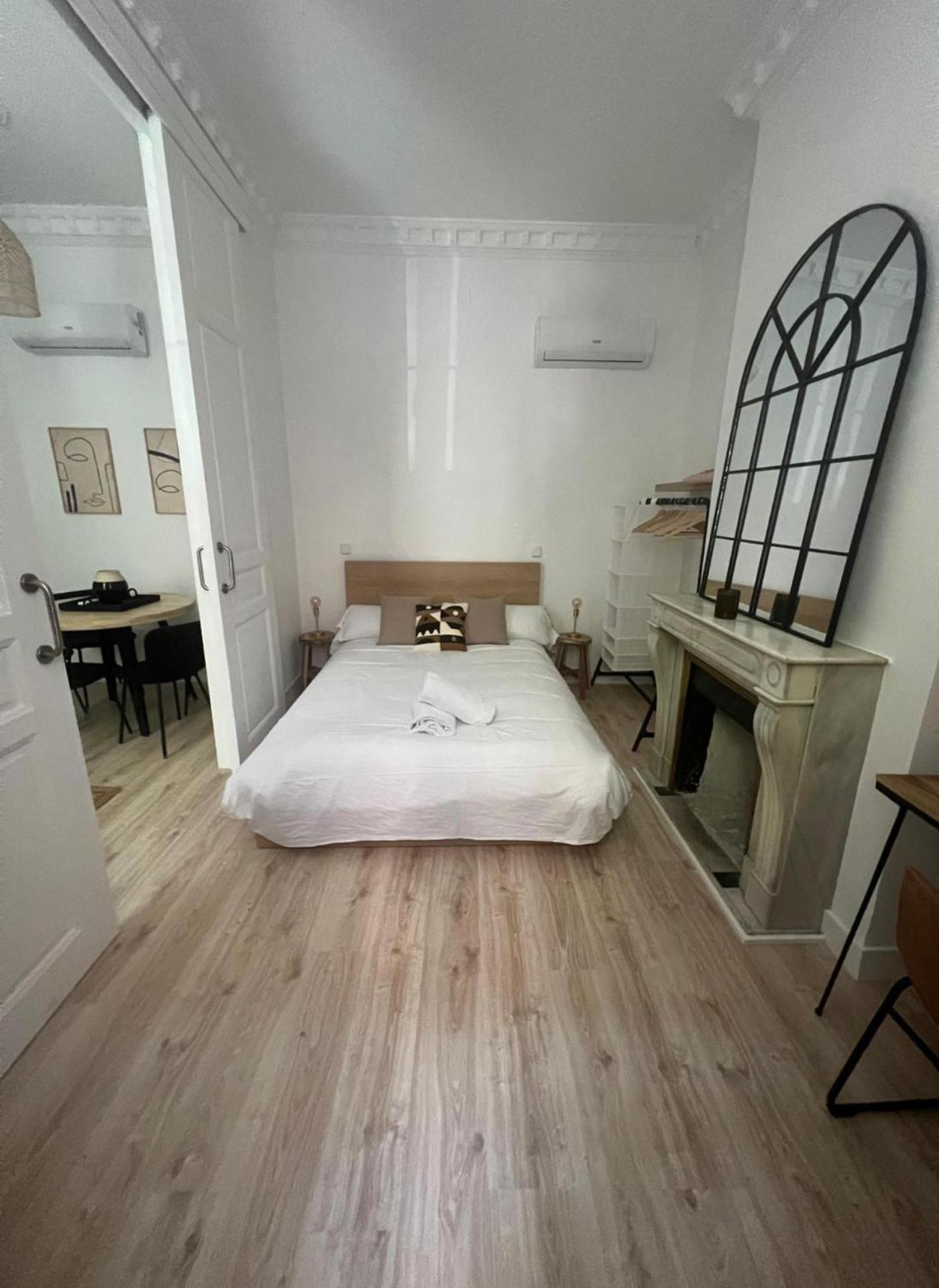 Appartamento Cool&Central Apt Para 7Pax En Justicia-Centro Madrid Esterno foto